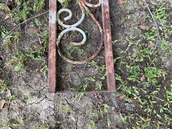 VTG mid century Cast Iron porch Railing Architectural Salvage Rail scrolled