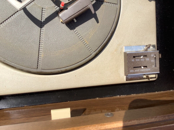 Vtg wood mid Century modern RCA Victor Stereo Console cabinet Radio turn table