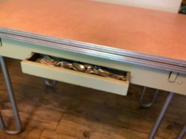 Vtg   pink Chrome Formica Dining kitchen Table Mid Century Modern leaves chairs