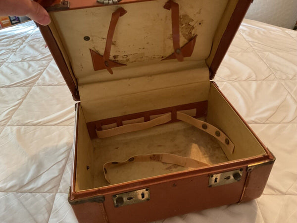 VTG  Brown Tan Train Case Makeup Suitcase Luggage traincase carry on