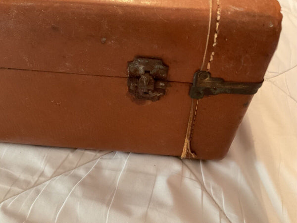 VTG  Brown Tan Train Case Makeup Suitcase Luggage traincase carry on