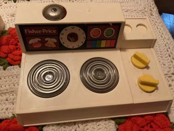 Vintage Fisher Price Fun with Food Sink Set #918 Strainer & stovetop stove