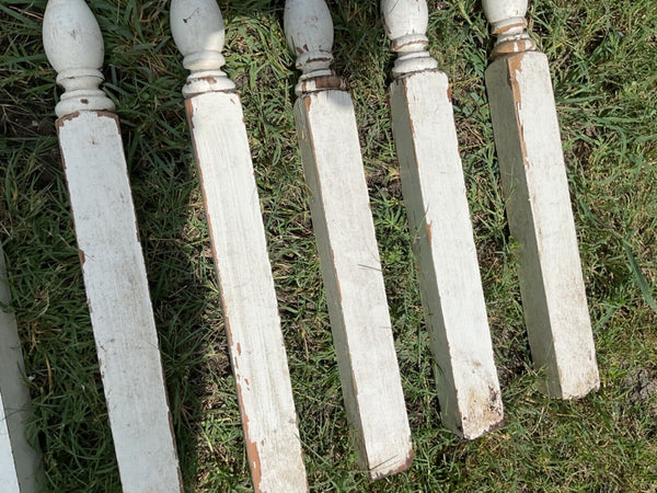 Set 4 Antique Turned Wood Porch Spindles Shabby White 20" Chic Old VTG 1744-22B