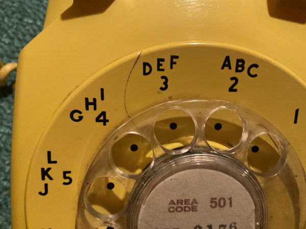 Vintage Western Electric Yellow 500 Desk Phone telephone rotary