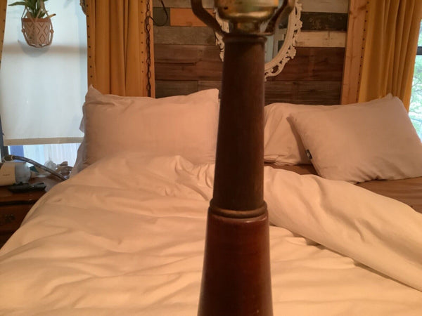 Vtg mid century modern MCM Chalkware pottery chalk Wood Table Lamp wooden