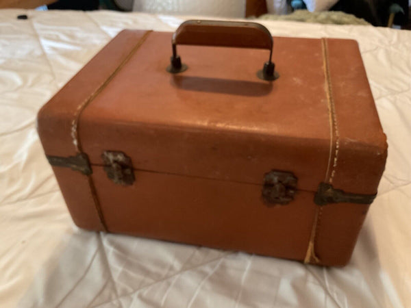VTG  Brown Tan Train Case Makeup Suitcase Luggage traincase carry on
