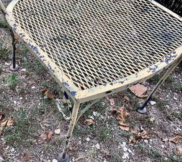 Vintage Wrought Iron Outside Lawn Patio garden clam Chair Woodard