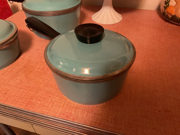 VTG CLUB ALUMINUM Sauce Pots Dutch  w/ Lids (3) Mid Century Modern Aqua