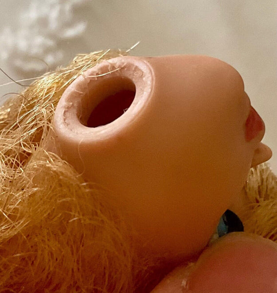 Bubble Cut Barbie Head only Vintage 1960’s ash blonde