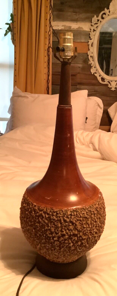Vtg mid century modern MCM Chalkware pottery chalk Wood Table Lamp wooden