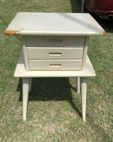 Vtg Mid Century Modern MCM Wood 3 Drawer Nightstand end table mcm painted