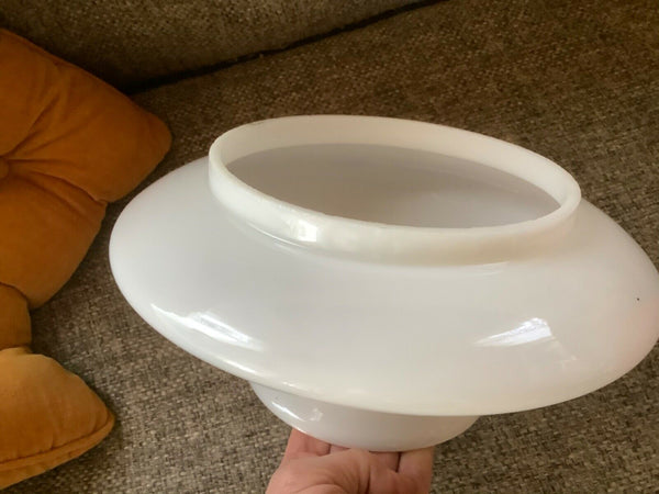 Vintage Art Deco Spaceship Flying Saucer White Milk Glass gwtw Lamp Shade