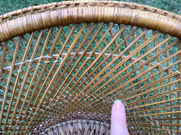 Vintage Wicker Rattan Peacock Fan Throne Chair Mid Century Modern Boho Chic mcm
