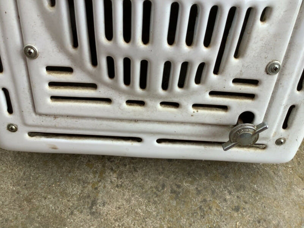 VTG Peerless Natural Gas Wall Heater 8000 BTU White Bathroom Antique Grates