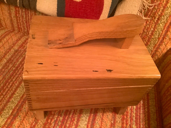 Vtg Griffin Shinemaster Dovetail Solid Oak Shoe Shine Box Full polish