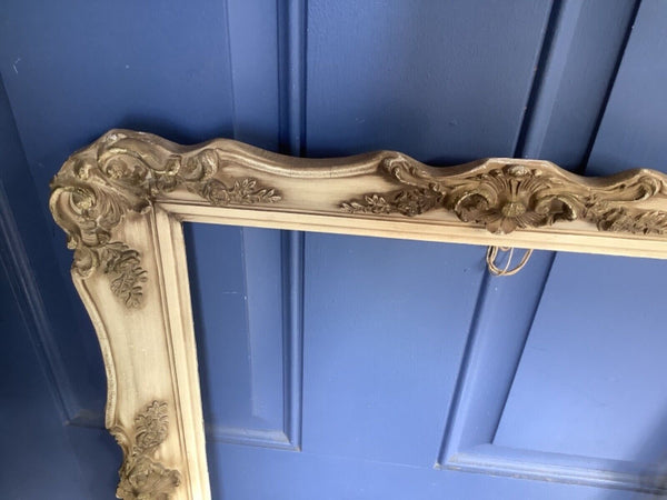 Vintage wood wooden carved French Provincial Picture Frame With photo baby glass