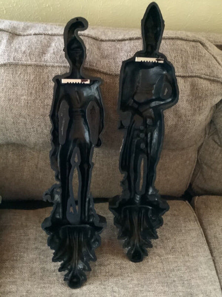 Vtg Pair 1965 Burwood Products Medieval Soldiers knight Wall Hanging #4325 4326