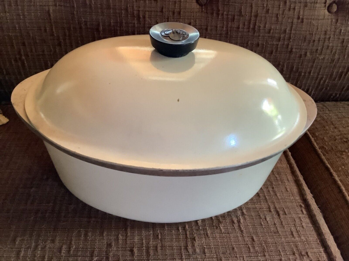 Vintage CLUB Aluminum Oval Yellow Enamel Roaster Dutch Oven