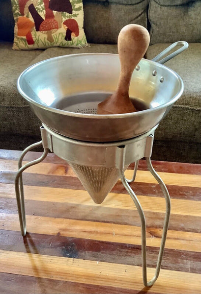VTG WEAREVER  482  ALUMINUM SIFTER RICER MASHER CANNING CONE COLANDER STRAINER