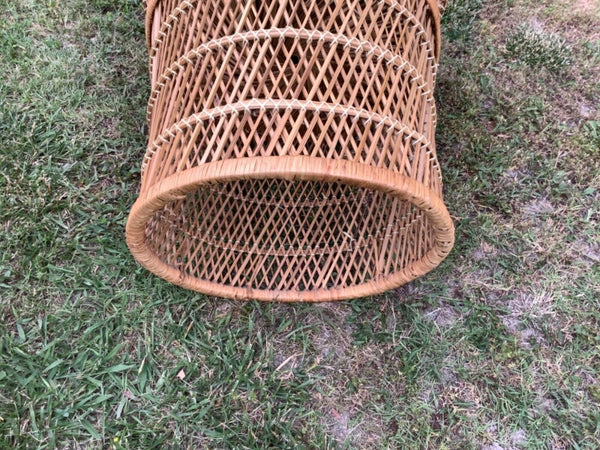Vintage Wicker Rattan Peacock Fan Throne Chair Mid Century Modern Boho Chic