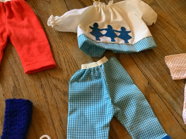 Vintage Vogue Doll with Lot of Clothes dress hangers  and trunk pink