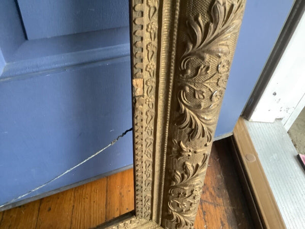 Vtg  ANTIQUE GOLD leaf wood FRAME GILT GESSO carved  wood  PICTURE painting