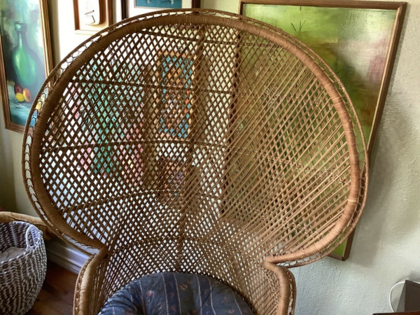 Vintage wicker mid Century modern retro Boho Modern Peacock Throne Chair