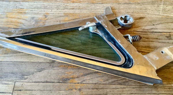 Vtg 1967-1968 Mustang Vent Window Glass Assembly Passenger C7ZB-6522222-A