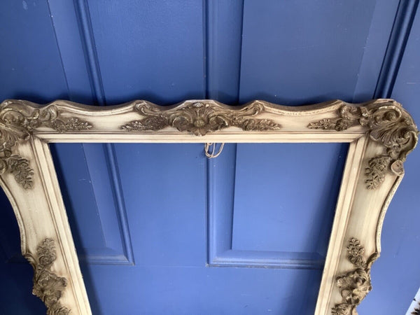 Vintage wood wooden carved French Provincial Picture Frame With photo baby glass