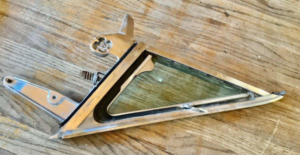 Vtg 1967-1968 Mustang Vent Window Glass Assembly Passenger C7ZB-6522222-A