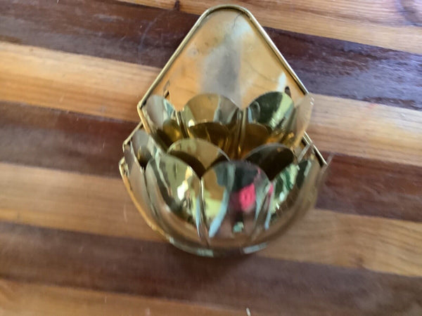 VTG BRASS Wall Pockets SCALLOPED nesting GRADUATED INDIA planters plant holder