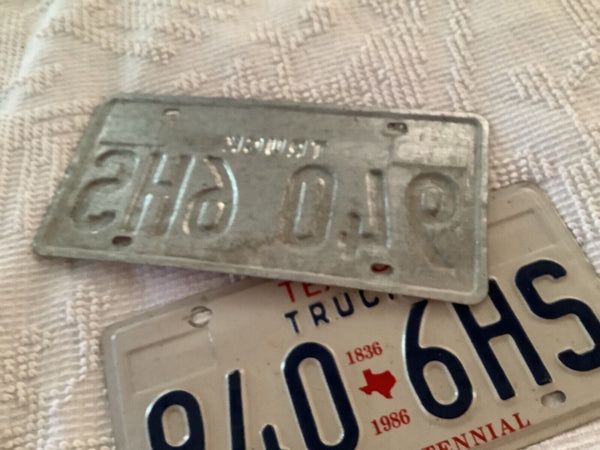 Vtg 1986-1987 TEXAS  PASSENGER  pair LICENSE PLATES  940 6hs Sesquicentennial