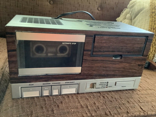 VINTAGE General Electric GE 7-4950A AM/FM Alarm Clock Radio Tape Cassette Player