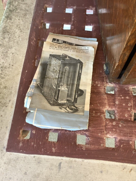 Vintage Vi-Tan Therapy SAD Light Lamp  Medical Scientific Instrument wood box