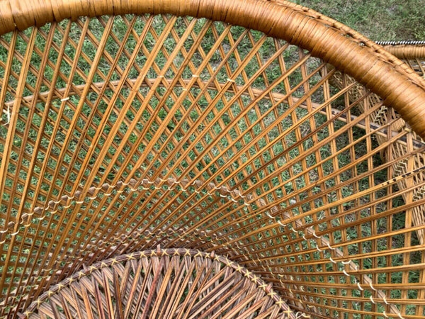 Vintage Wicker Rattan Peacock Fan Throne Chair Mid Century Modern Boho Chic mcm