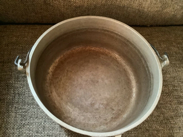 Vtg Hammered Club Aluminum Kettle Stock Pot Dutch Oven Covered Bail Handle