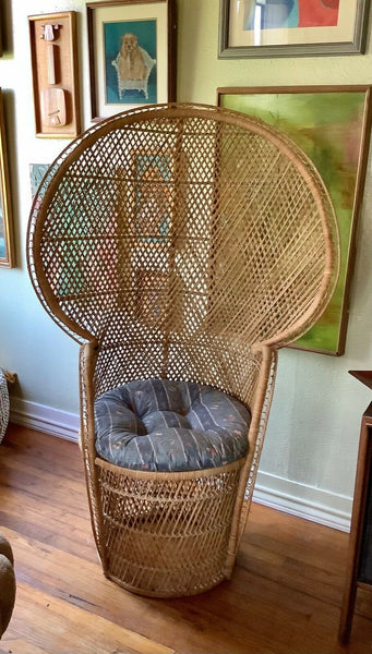 Vintage wicker mid Century modern retro Boho Modern Peacock Throne Chair