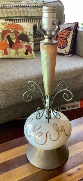 VTG 1960s Mid Century Modern White gold Ceramic brass Pottery Table desk Lamp