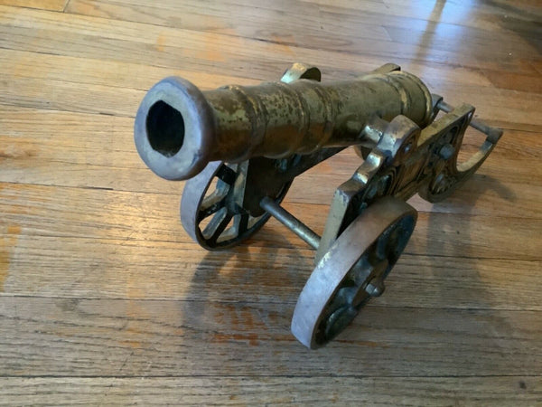 VTG antique Cannon Cast Iron  Brass Miniature Replica