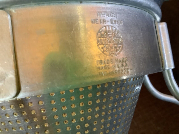 Vintage Wear Ever No. 462 Aluminum Sieve Colander Strainer w/Stand & Wood Pestle