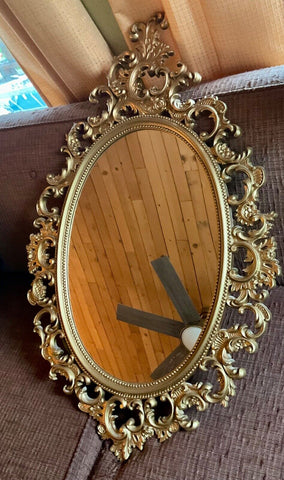 Vintage Syroco Oval Wall Mirror Hollywood Regency Gold Ornate USA Molded Resin