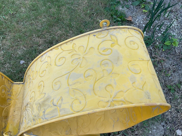 Vintage yellow Butterfly  metal Shelf 2 Tier Wall Mount table top standing