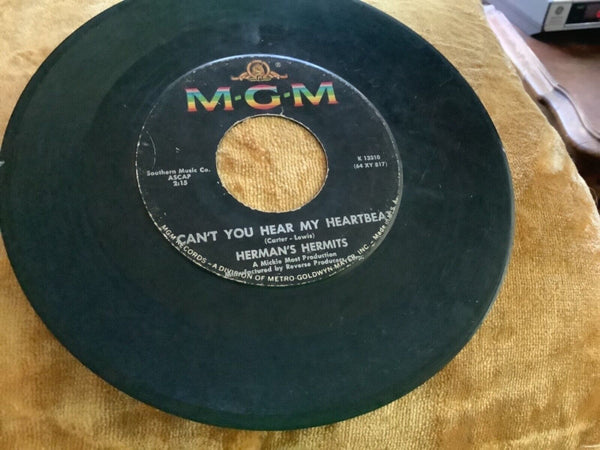 Herman's Hermits Can't You Hear My Heartbeat b/w I Know Why MGM 45 RPM EX 1964
