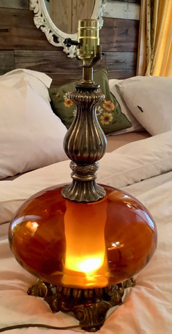 Vtg Mid Century Iridescent Amber Glass Saucer & Brass Hollywood  regency  lamp