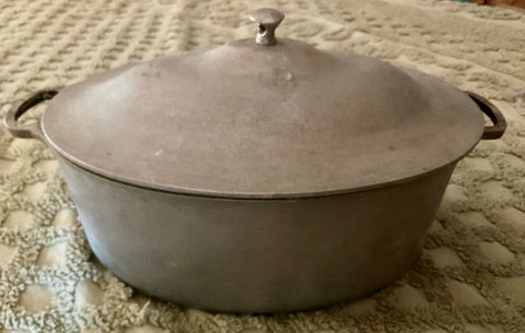 Vintage Puritan Heavy cast Aluminum  Aprx 6 qt Oval Roaster With Lid