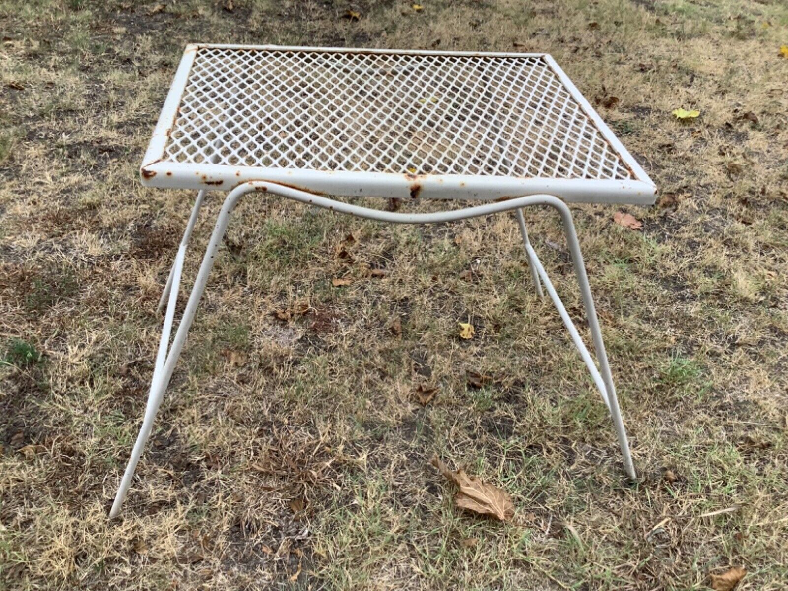 Vintage mid Century Wrought Iron & Mesh  Side end  Table  Patio Table