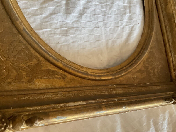 Vtg antique  Gilt Gesso Gold Oval Wooden picture Frame Rectangular MCM Regency 2