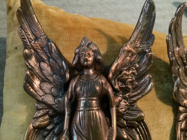 Vintage  Ornate Pair Gold Cherubs Angels Putti Wall Pockets brass bronze metal