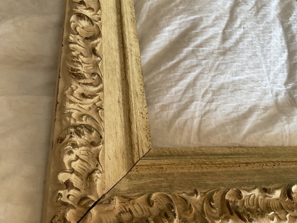 Vintage wood French Provincial Ornate Gold Wooden Frame For Painting Art
