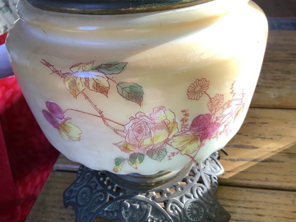 Antique the E.m. solar Co. GWTW hand painted oil  lamp base and shade floral